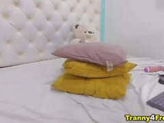 Sexy Hot Trans in Bed Masturbation