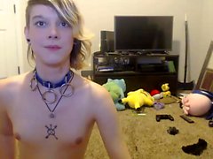 Tranny shemale jerk off and cumshot
